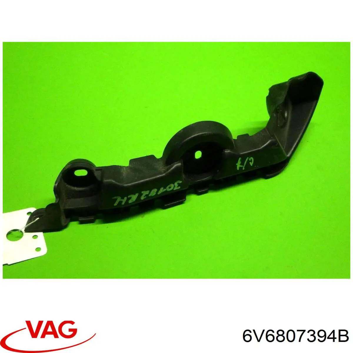 Guía derecha del parachoques trasero VAG 6V6807394B precio, desde 6,53 EUR