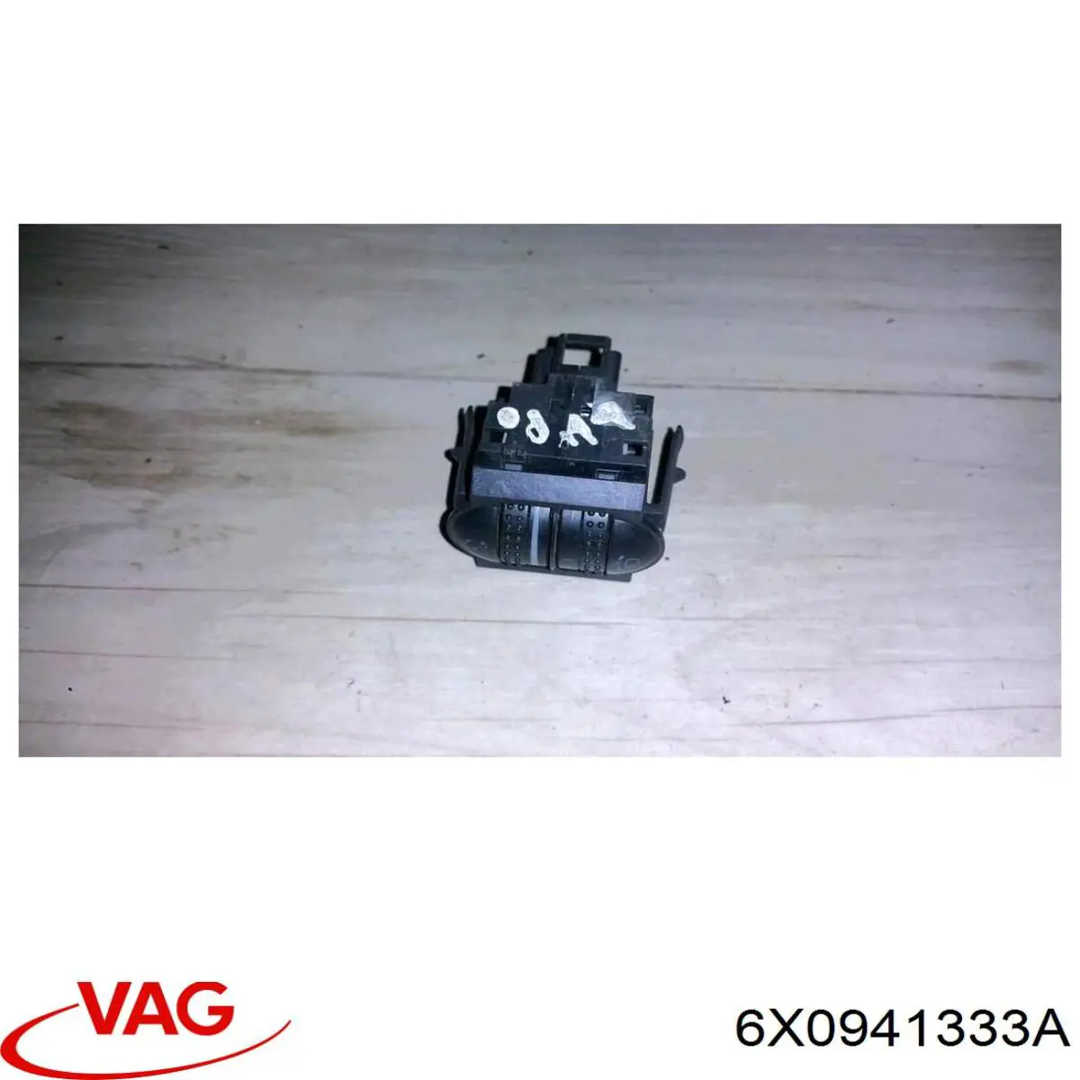 Botón del regulador de altura de faros VAG 6X0941333A01C precio, desde 34,85 EUR