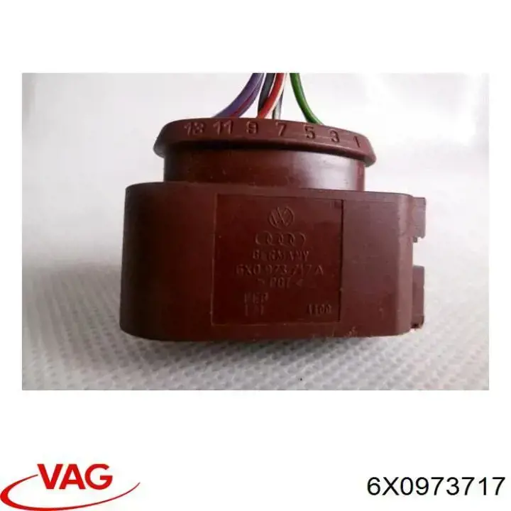 Conector universal 6X0973717 VAG