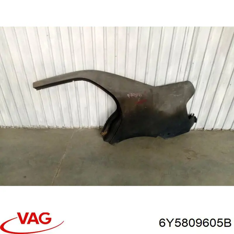 Aleta trasera izquierda VAG 6Y5809605B precio, desde 255,04 EUR