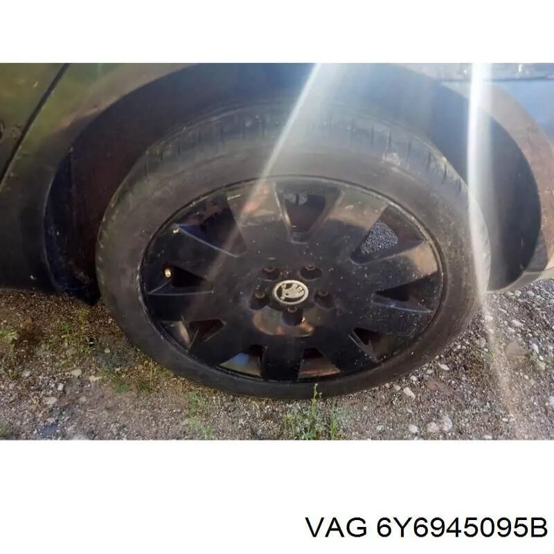Piloto trasero izquierdo VAG 6Y6945095B precio, desde 35,51 EUR