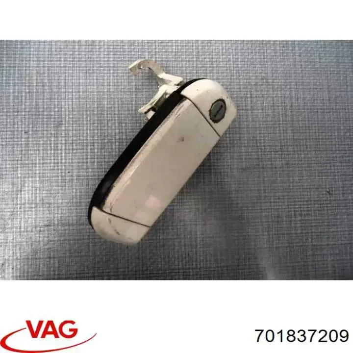 Manija exterior izquierda de puerta delantera VAG 701837209 precio, desde 40,66 EUR