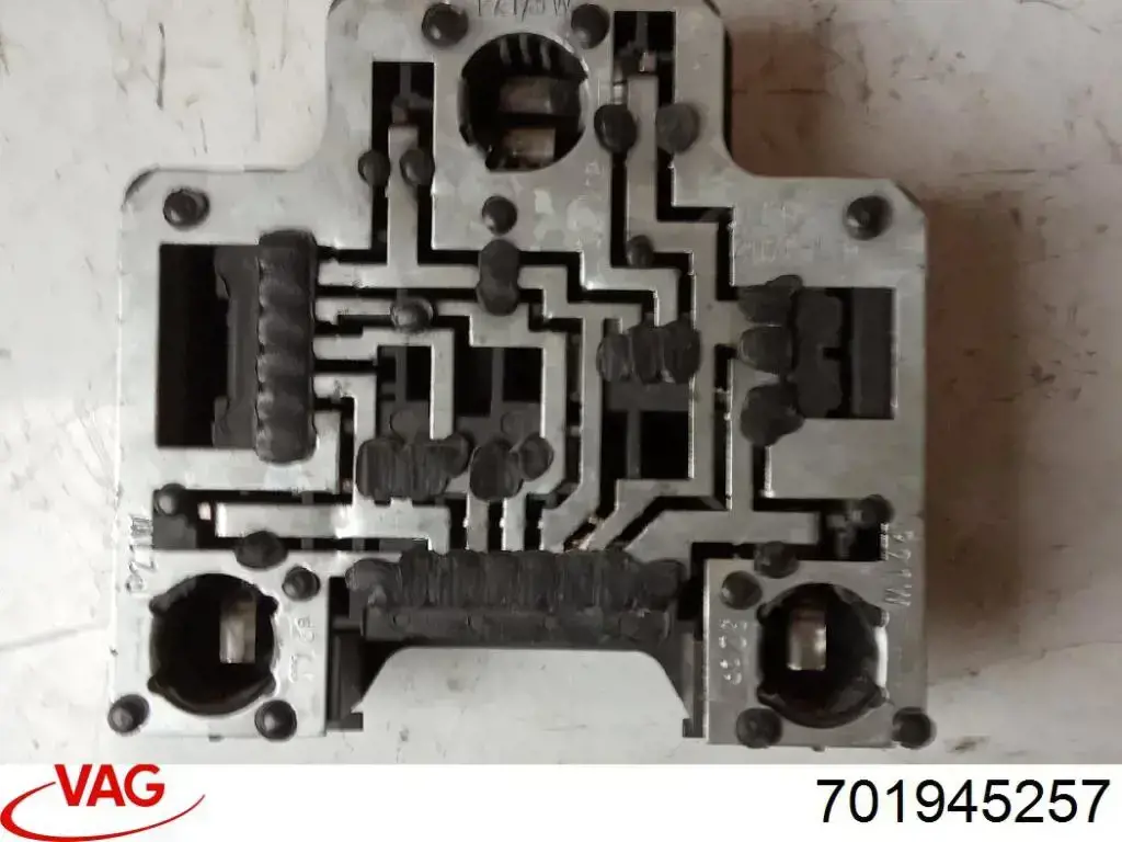 Comprar 701945257 VAG Placa de contacto de luz trasera