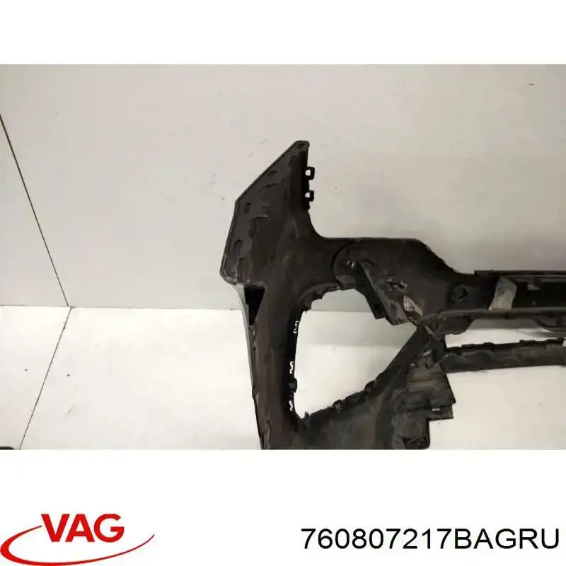 Parachoques delantero VAG 760807217BAGRU precio, desde 207,13 EUR
