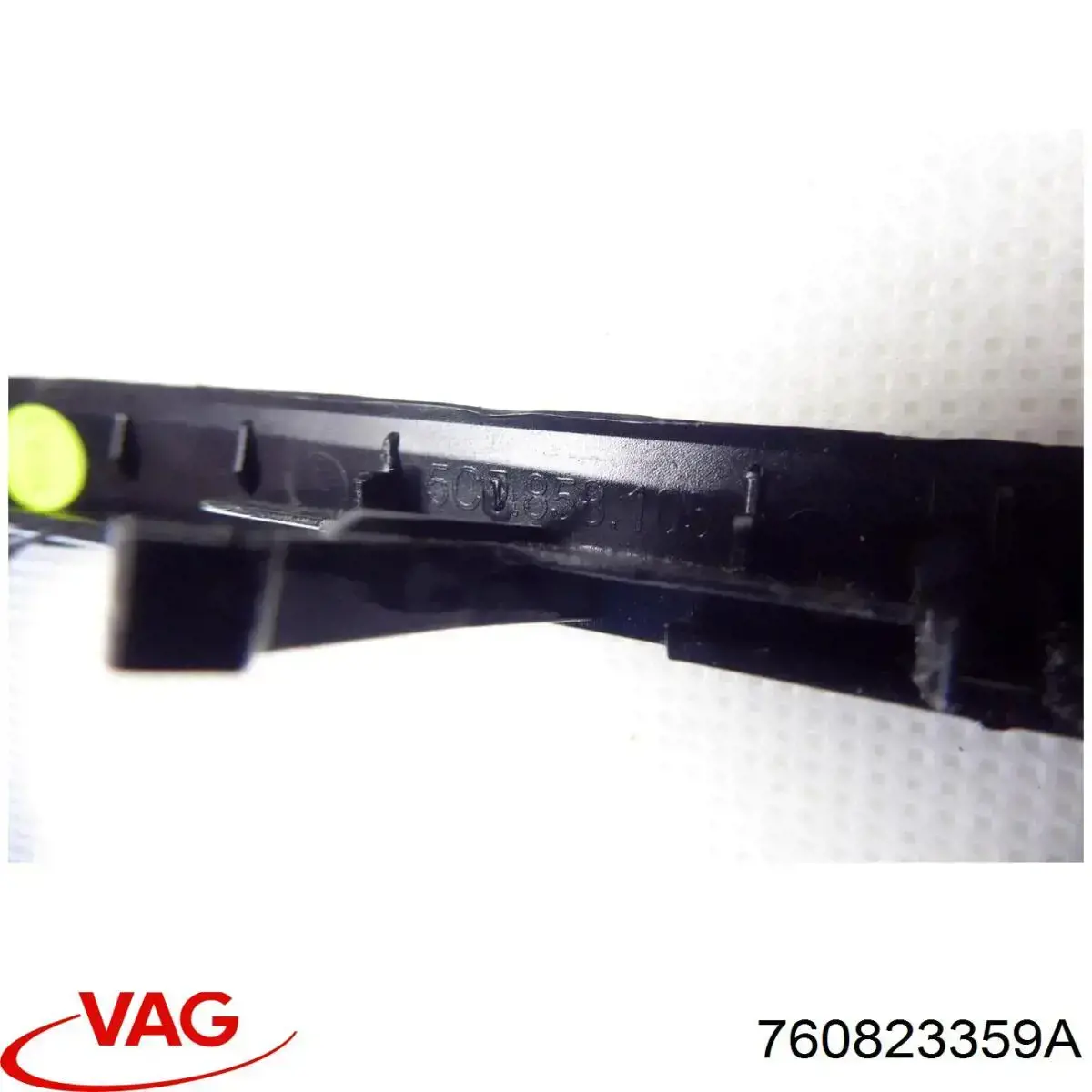 760823359A VAG Muelle de capó 