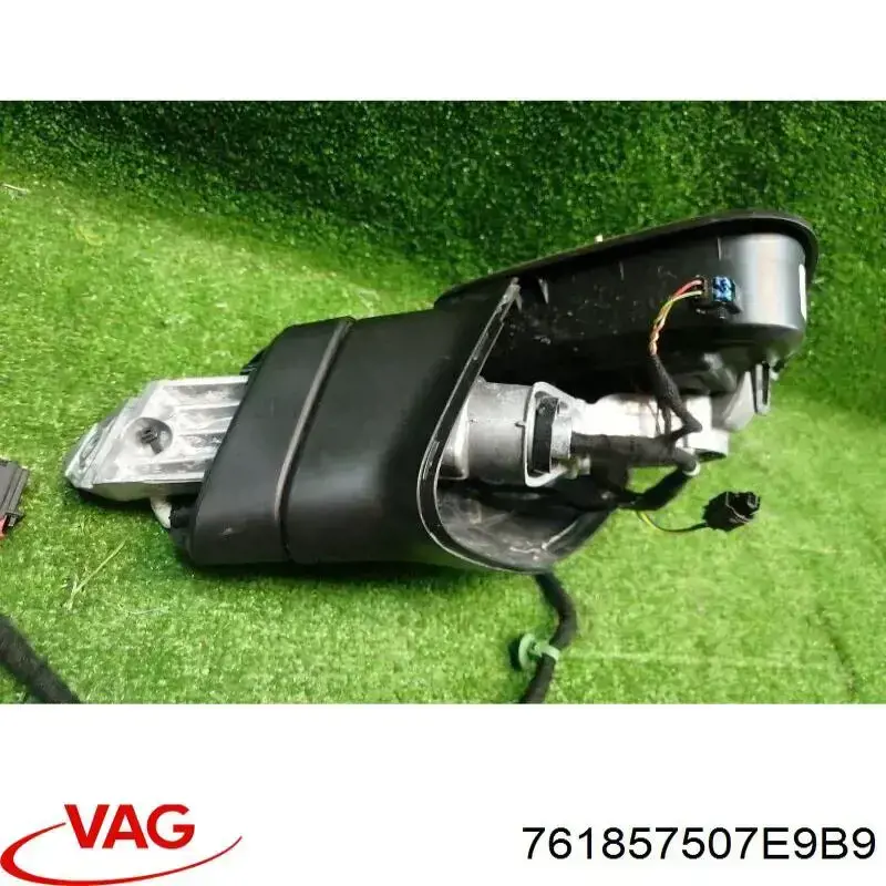 Carcasa interior del espejo retrovisor izquierdo 761857507E9B9 VAG