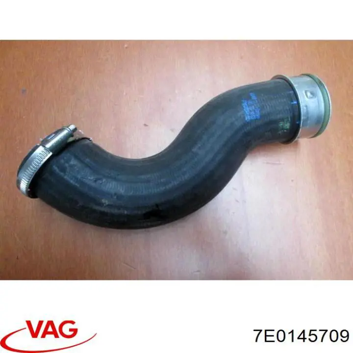 7E0145709 VAG tubo flexible de aire de sobrealimentación derecho