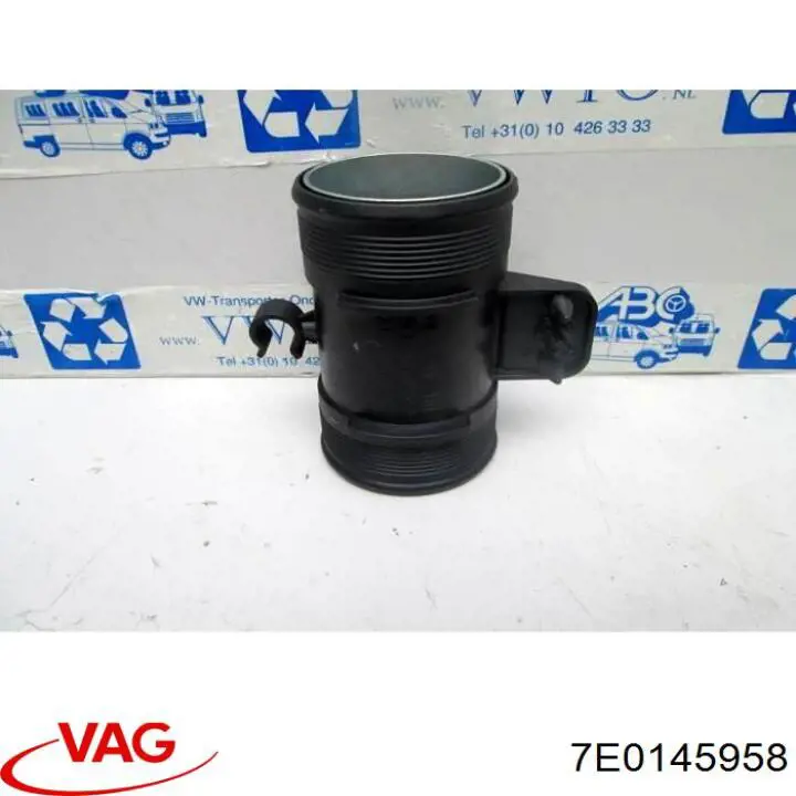 Tubo flexible de aire de sobrealimentación VAG 7E0145958