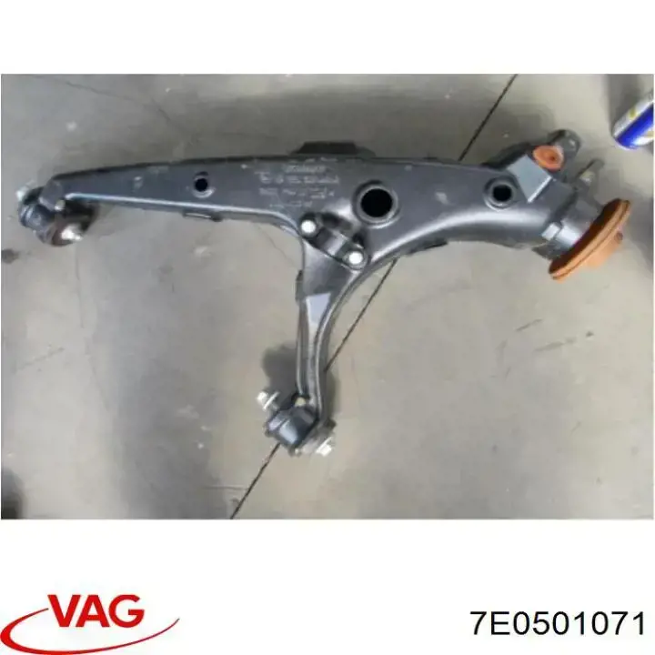 Comprar 7E0501071 VAG Brazo suspension trasero inferior izquierdo