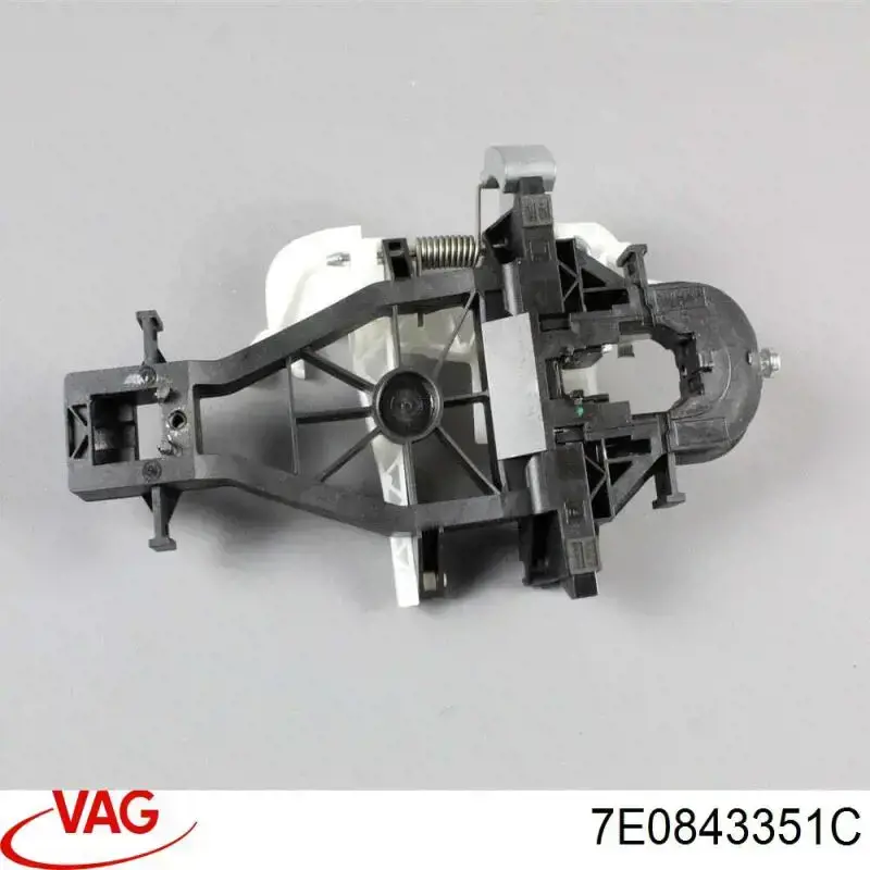 Soporte de manija exterior de puerta corrediza izquierda VAG 7H0843351E precio, desde 64,07 EUR