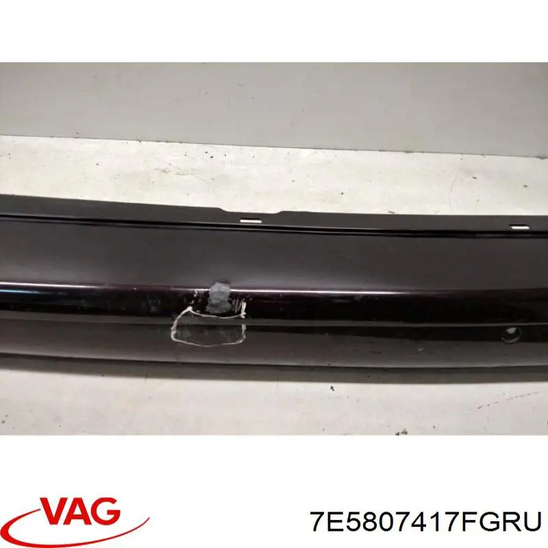 7E5807417BGRU VAG Defensa trasero