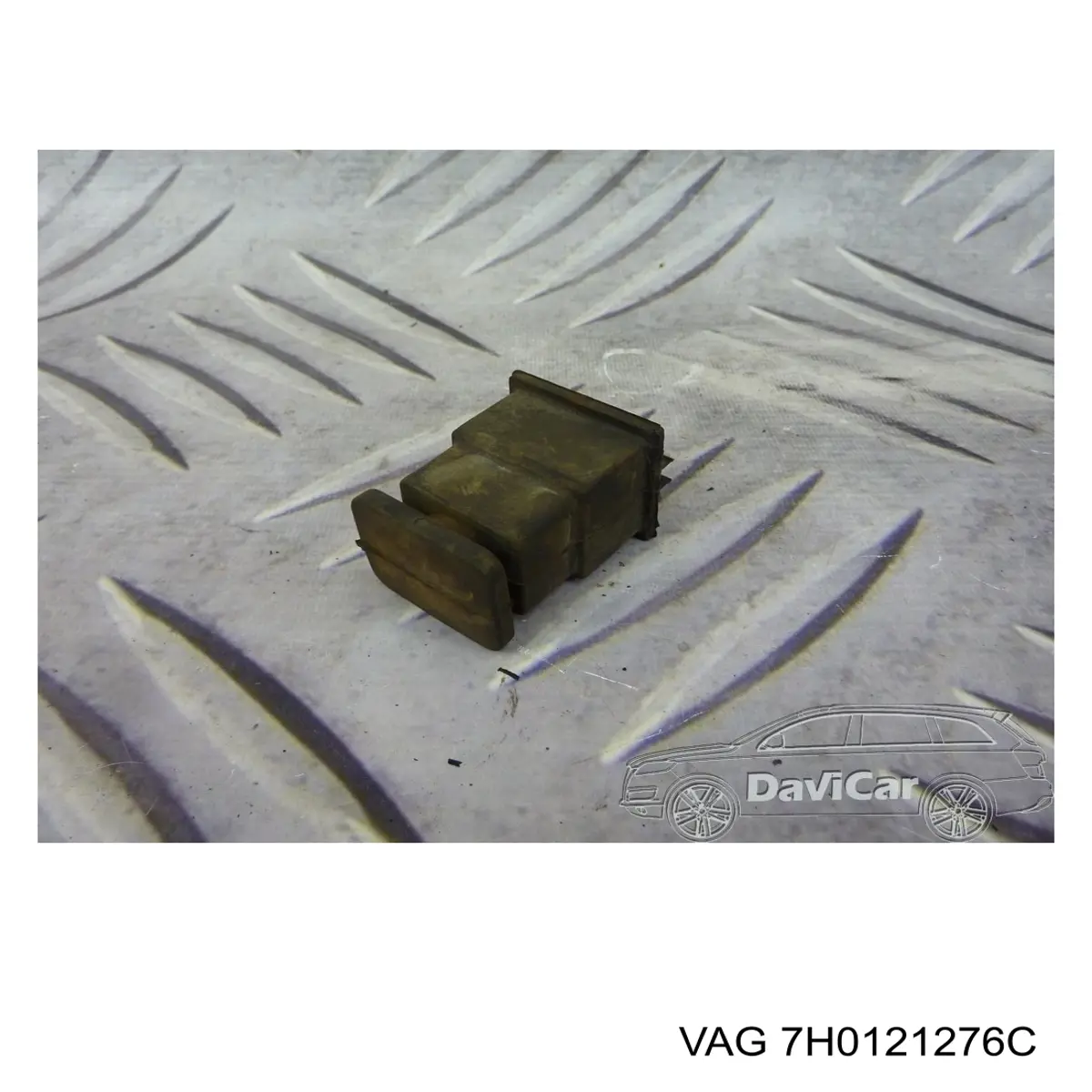 Comprar 7H0121276C VAG Soporte superior del radiador