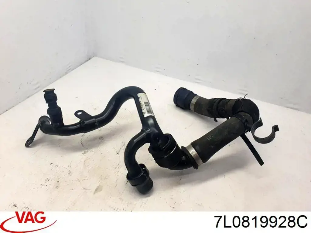 Manguera de aire acondicionado, del evaporador trasero al compresor VAG 7L0819928C precio, desde 163,42 EUR