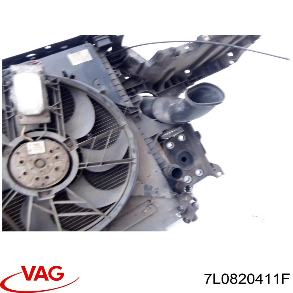 7L0820411F VAG condensador aire acondicionado