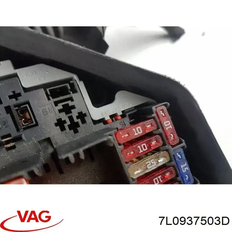 Caja fusibles VAG 7L0937503D precio, desde 51,14 EUR