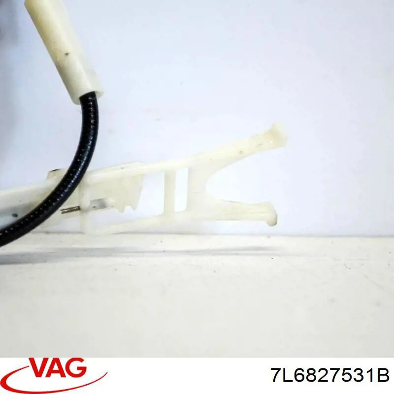 7L6827531 VAG cable de apertura de maletero