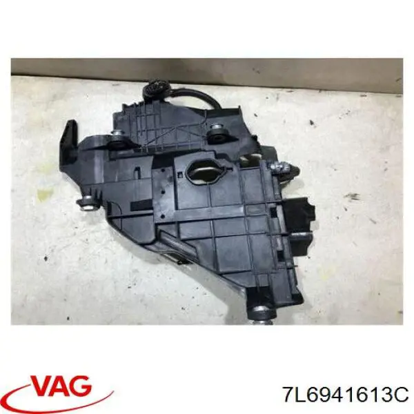 Comprar 7L6941613 VAG Soporte de fijación del faro delantero izquierdo