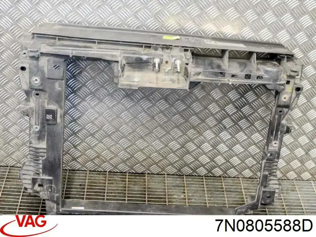 7N0805588D VAG Soporte de radiador completo (panel de montaje para foco)