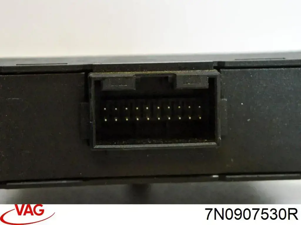 Módulo de interfaz de diagnóstico VAG 7N0907530R precio, desde  EUR