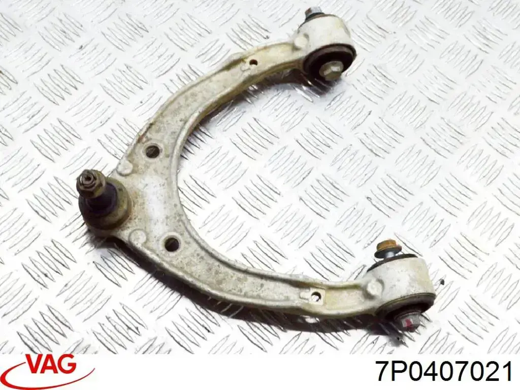 7P0407021 VAG Brazo superior izquierdo/derecho de suspensión delantera