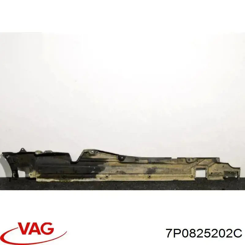 Protección inferior derecha 7P0825202C VAG