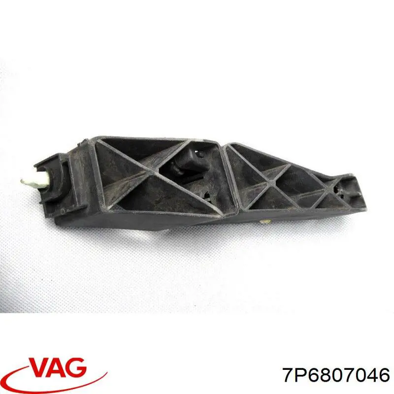 Comprar 7P6807046 VAG Soporte de parachoques trasero izquierdo