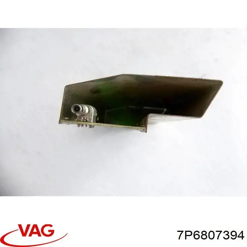7P6807394 VAG Soporte del paragolpes trasero derecho