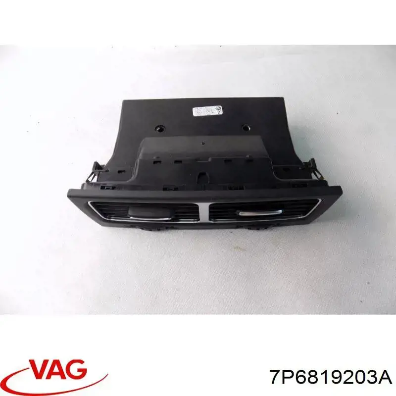 Rejilla de ventilación trasera en el apoyabrazos VAG 7P6819203UBN precio, desde 146,65 EUR