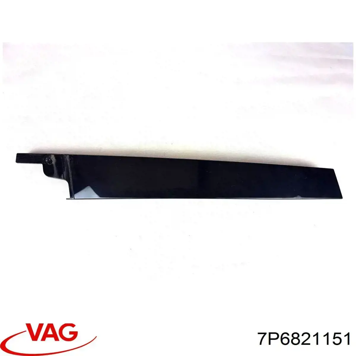 Comprar 7P6821151 VAG Soporte delantero izquierdo para aleta delantera
