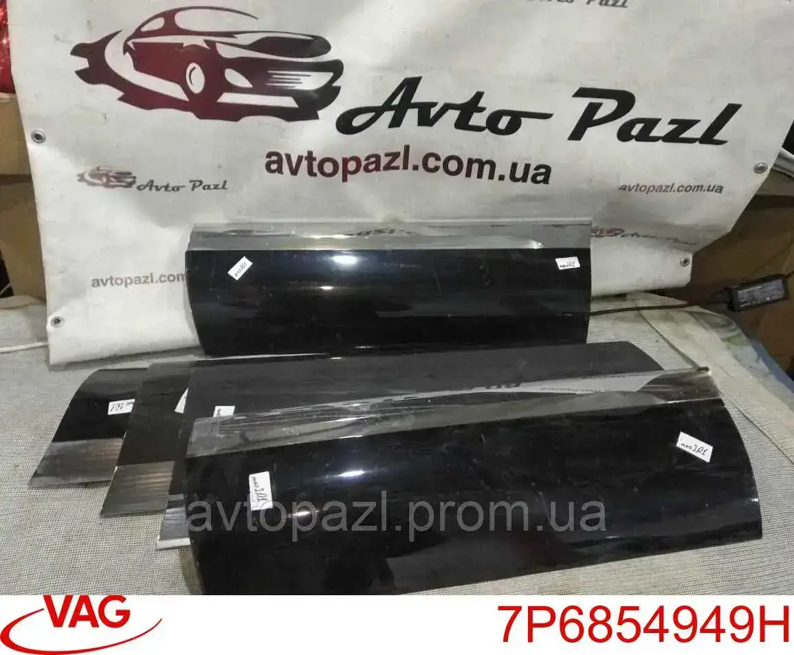 7P6854949H VAG moldura de puerta trasera izquierda