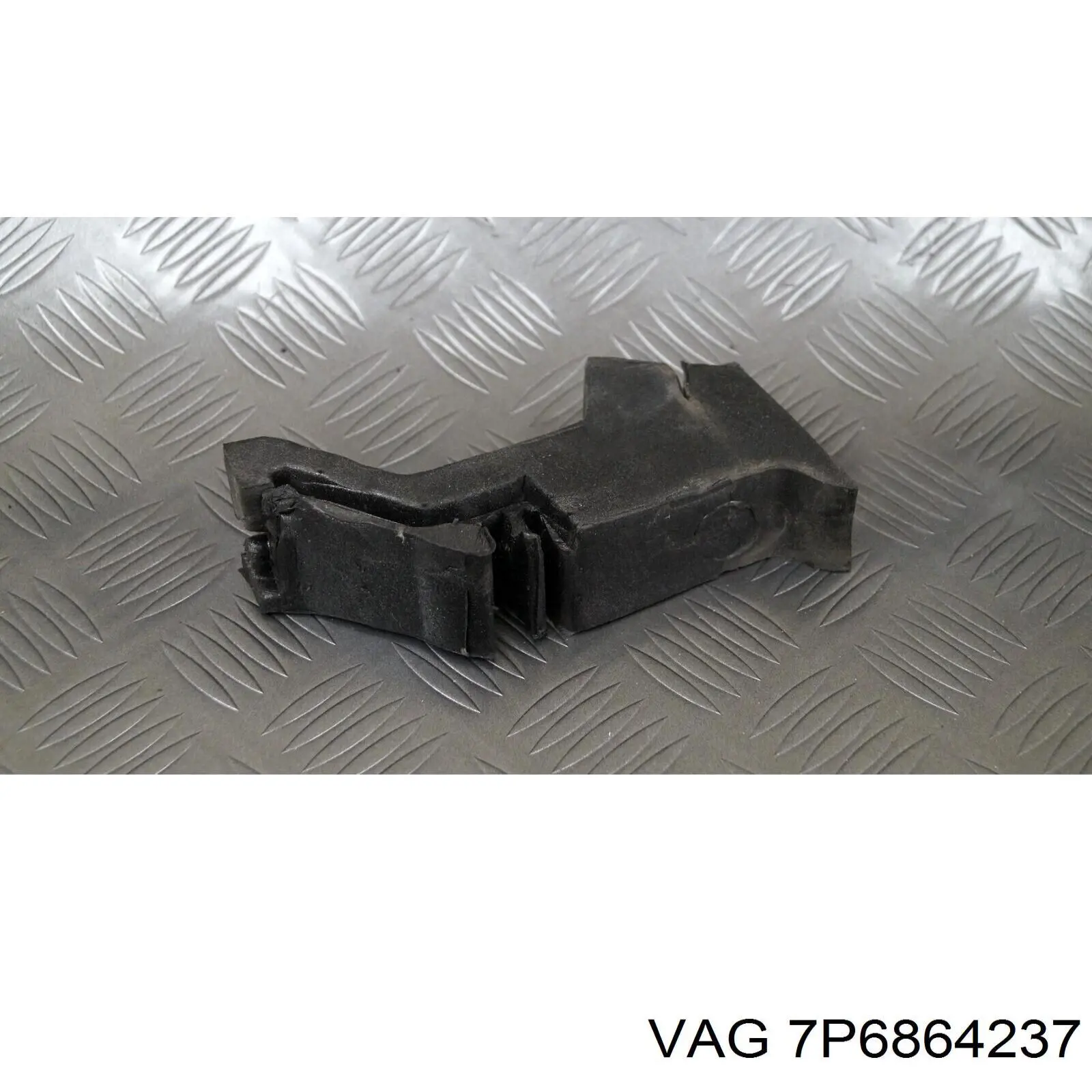  7P6864237 VAG