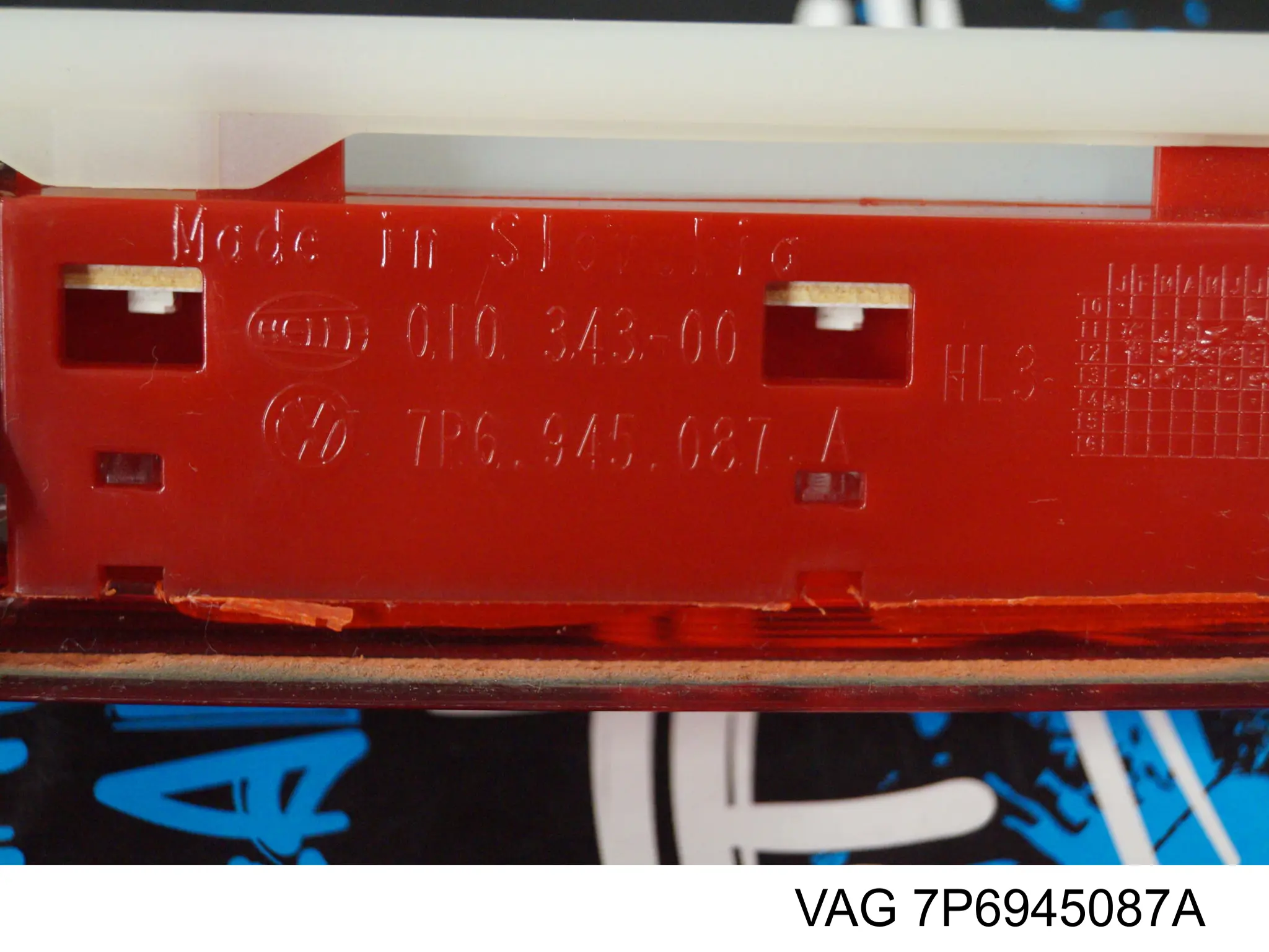 Comprar 7P6945087A VAG Luz de freno trasera adicional 