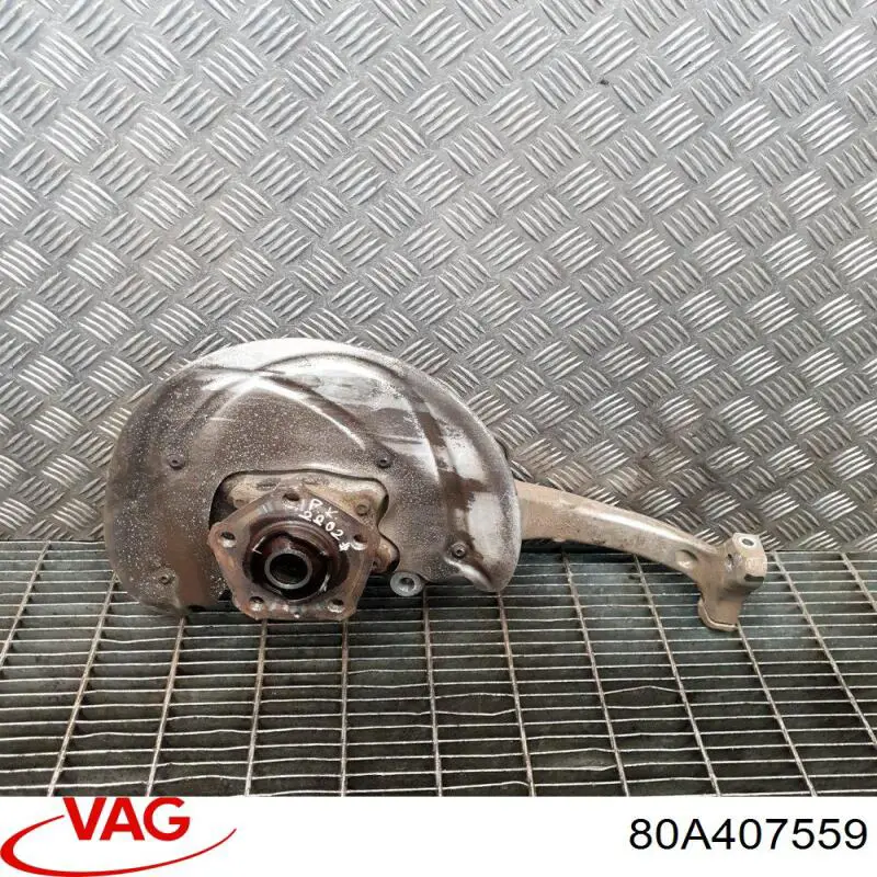 Mangueta delantera izquierda VAG 80A407559 precio, desde 314,14 EUR