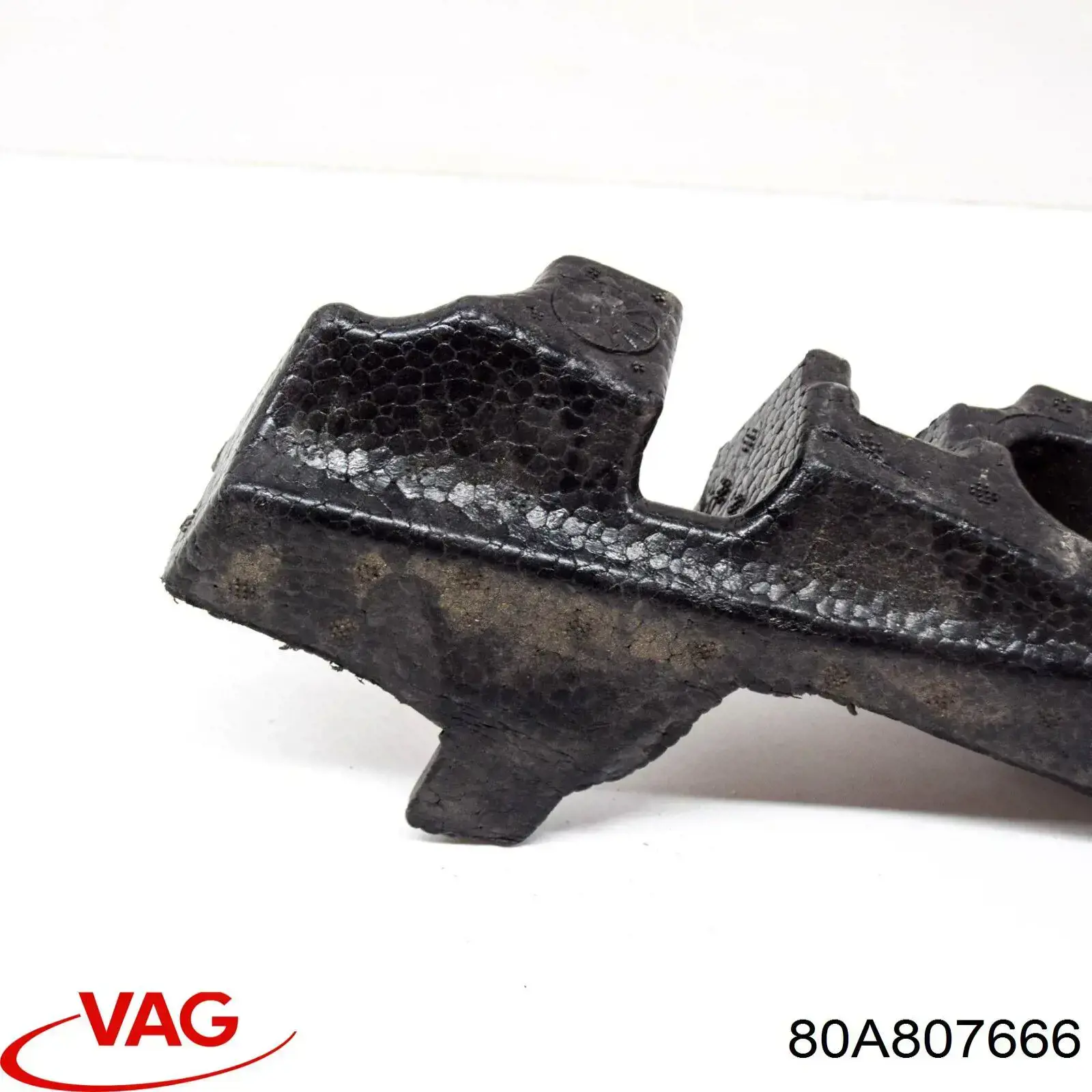 Absorbedor de parachoques trasero 80A807666 VAG