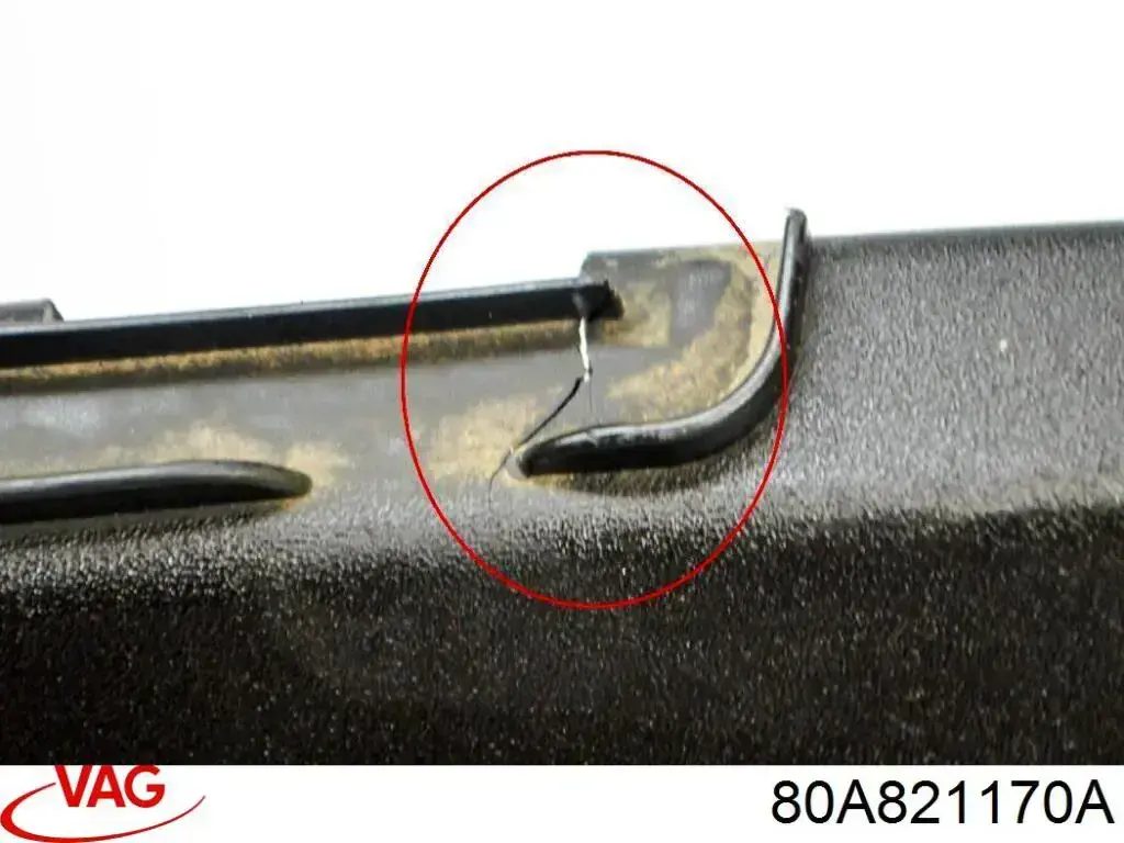 Sellado de guardabarros 80A821170A VAG