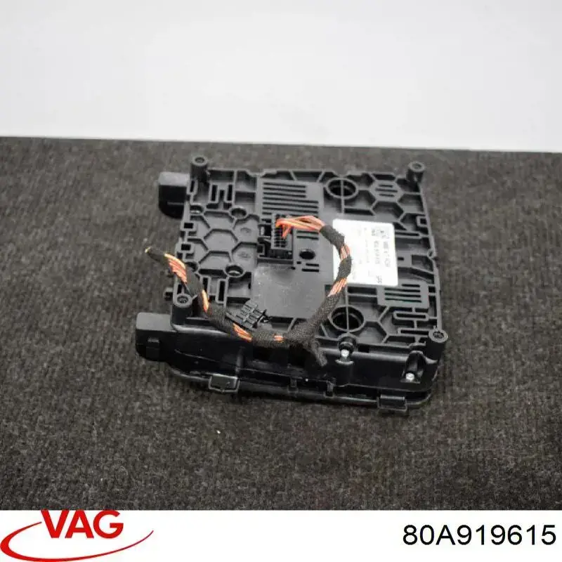 Comprar 80A919615 VAG Unidad de control multimedia