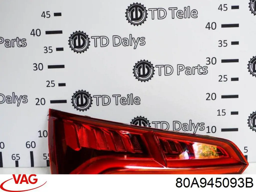 Piloto trasero izquierdo VAG 80A945093B precio, desde 398,56 EUR