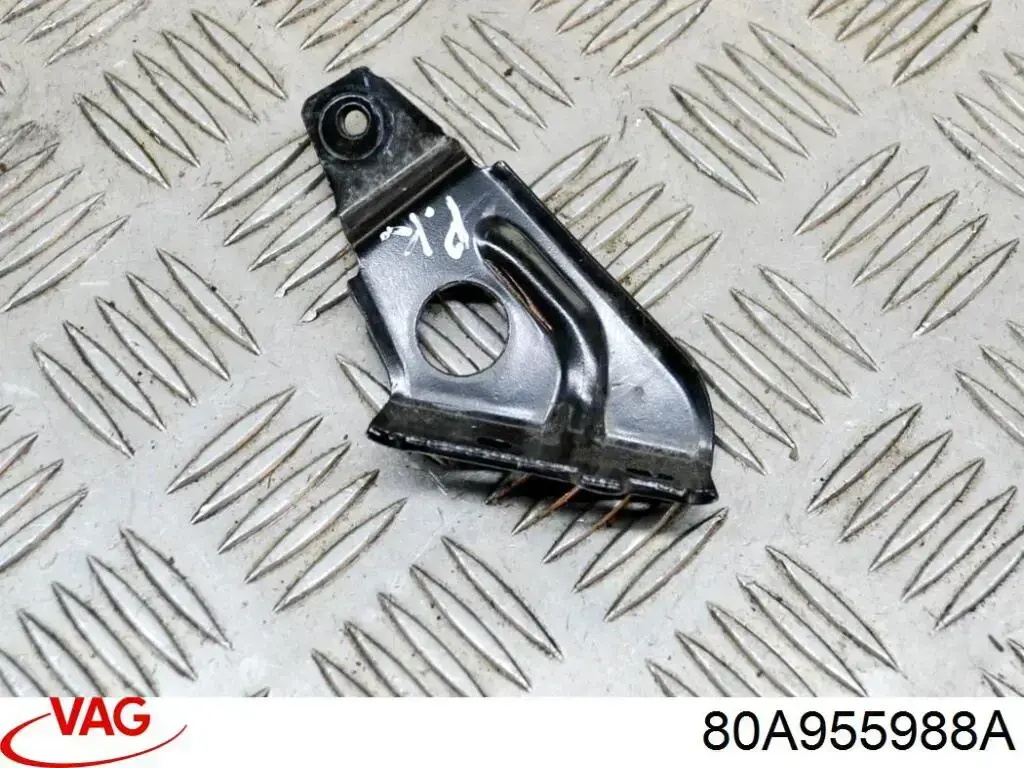Boquilla del lavaparabrisas derecha VAG 80A955988A precio, desde 8,69 EUR