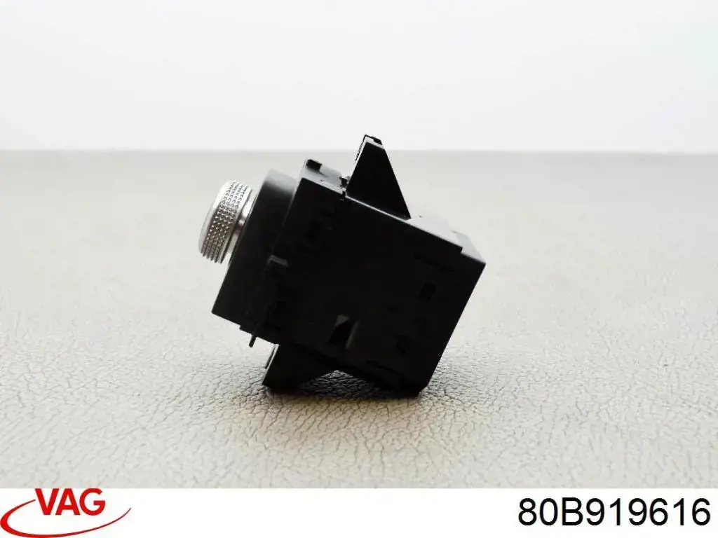  VAG 80B919616