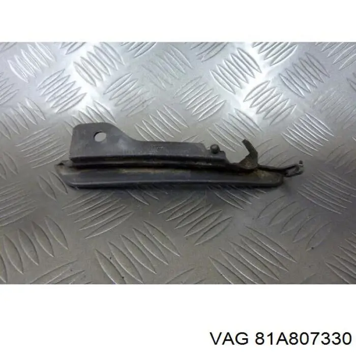 Comprar 81A807330 VAG Soporte del parachoques trasero derecho