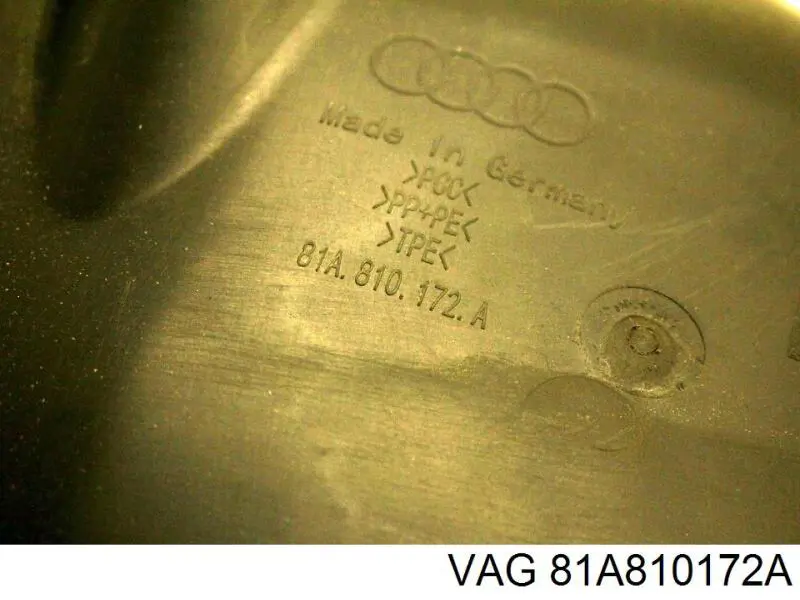 Revestimiento, pasarrueda trasera, derecho VAG 81A810172A precio, desde 83,33 EUR