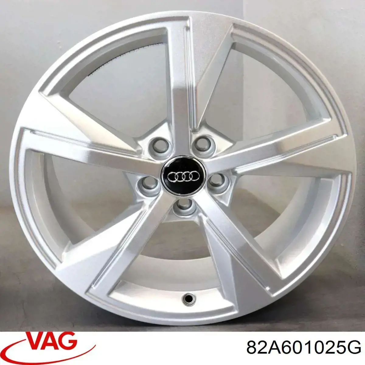 Comprar 82A601025G VAG Aros de rueda
