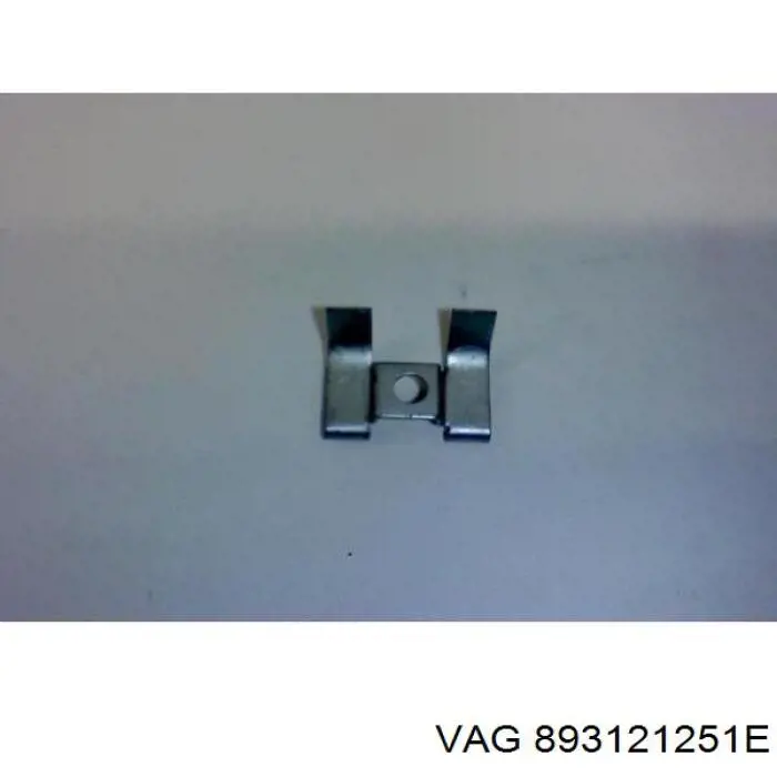 893121251E VAG radiador