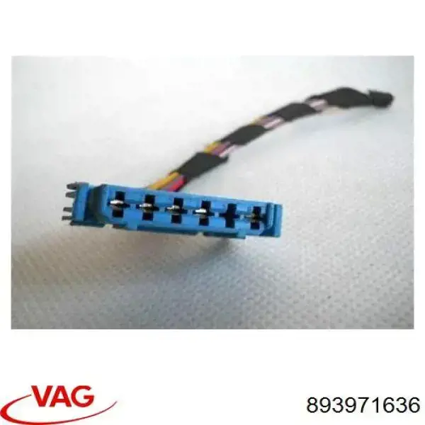 Conector de luz trasera 893971636 VAG