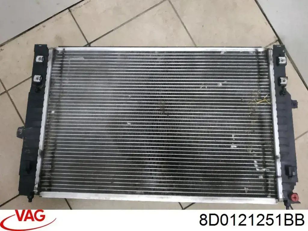 Comprar 8D0121251BB VAG Radiador de auto