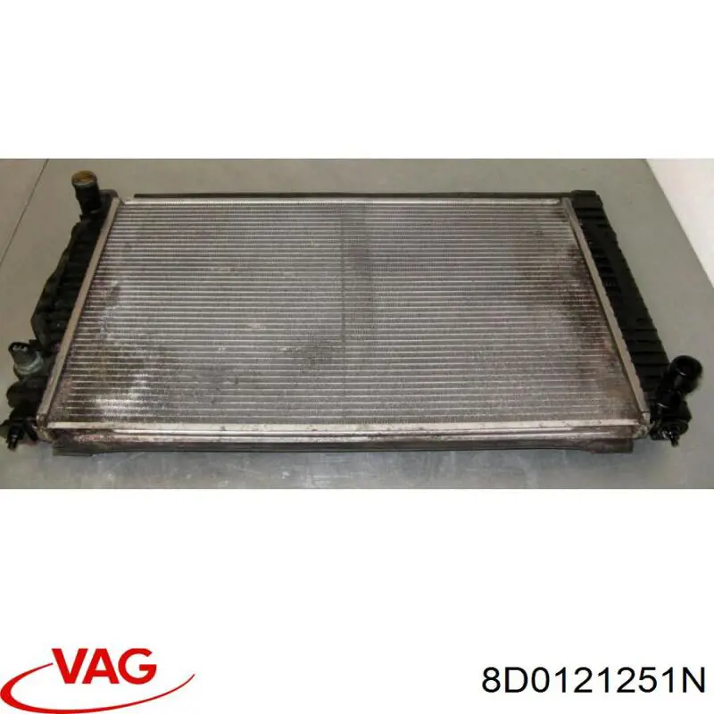 Comprar 8D0121251N VAG Radiador de auto