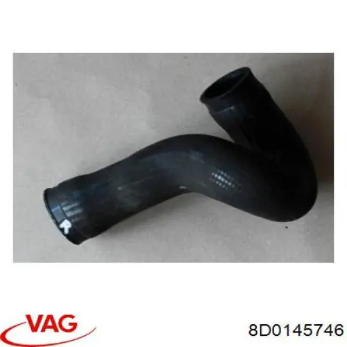8D0145746 VAG tubo flexible de aire de sobrealimentación derecho