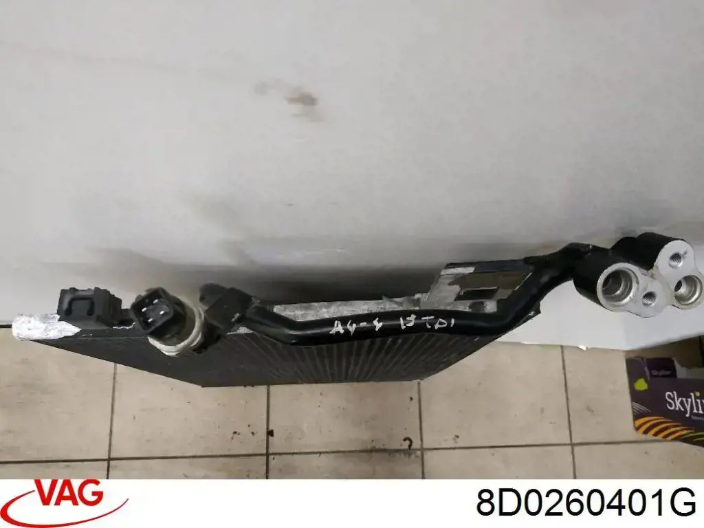 Condensador aire acondicionado 8D0260401G VAG