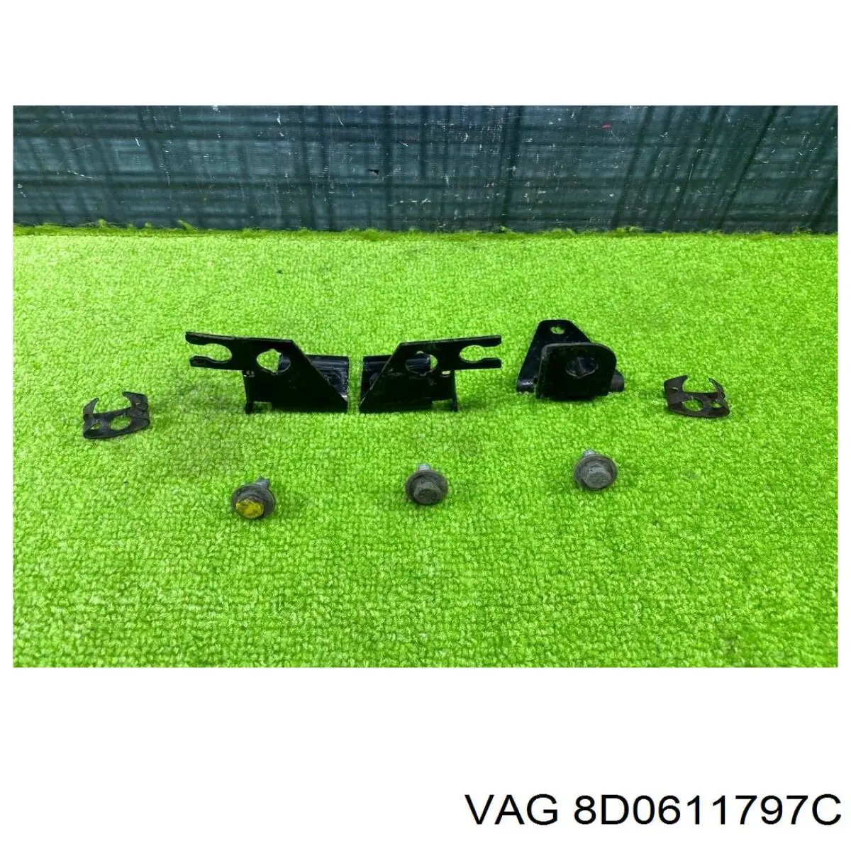 Comprar 8D0611797C VAG 