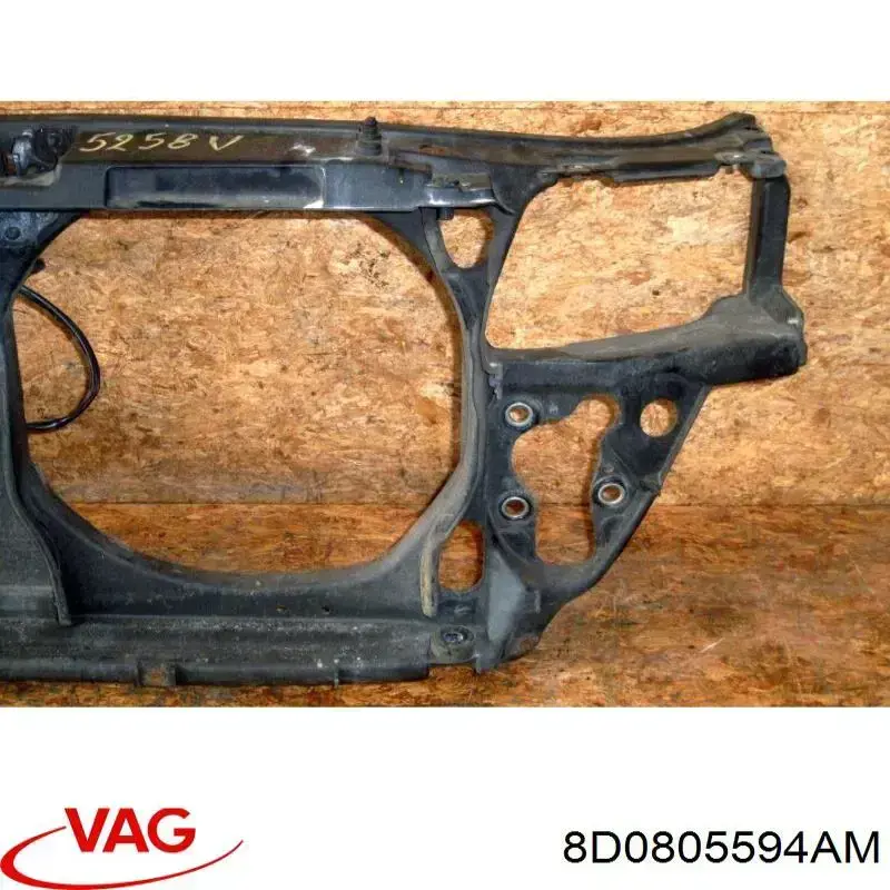 Panel de soporte del radiador y montaje de faros Audi A4 B5 sedán (8D2) (1994 - 2001) precio, desde 66,55 EUR
